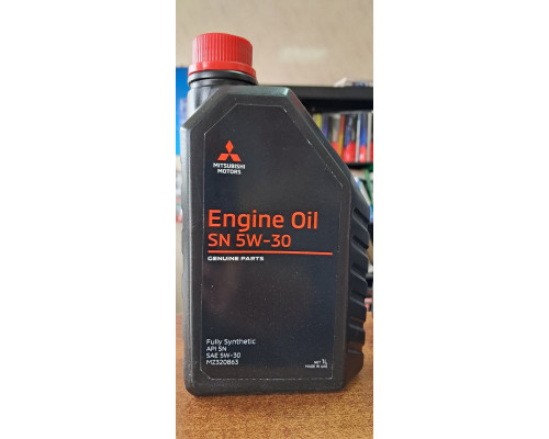 Моторна олія Mitsubishi Engine Oil 5W-30 1 л